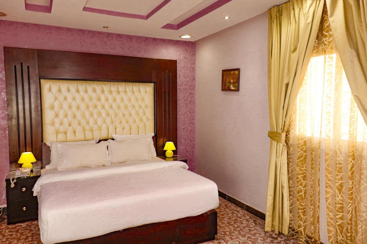 Al Farhan Suites Ishbillia Riadh Exterior foto